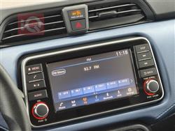 نيسان فيرسا